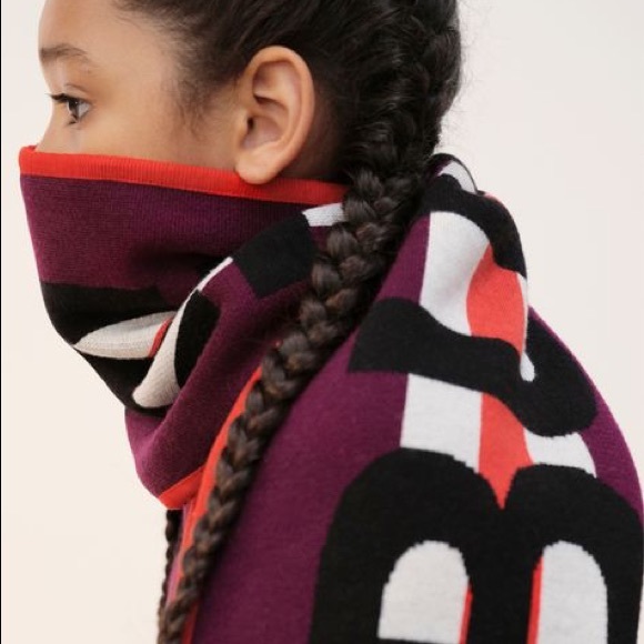 Burberry Accessories - Burberry scarf new with tags auth Price firm